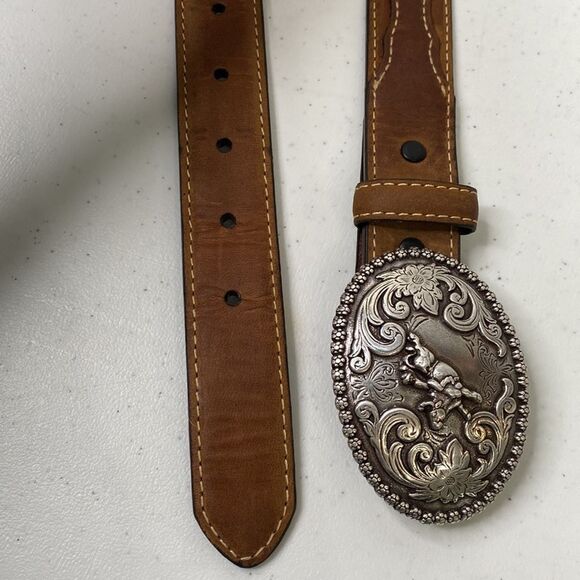 Nocona Western Full-Grain Leather Rodeo Belt with Silver Bull Rider Buckle - Picture 10 of 16